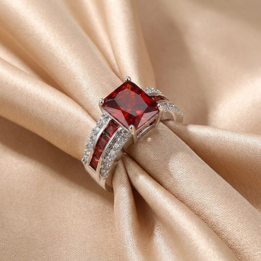 Kassira Redmont Ring | Gold